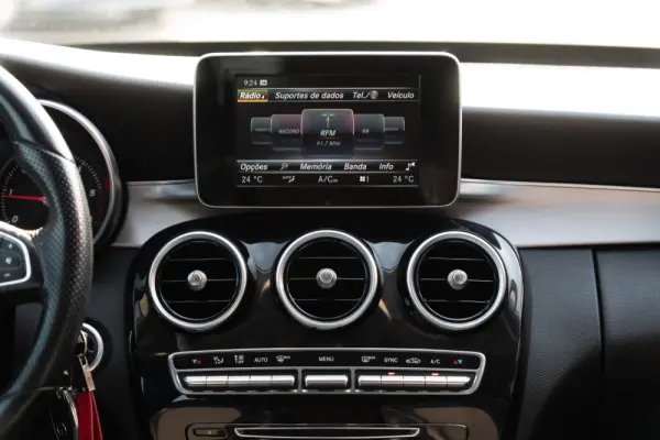 Mercedes-Benz C 200 BlueTEC Avantgarde 23