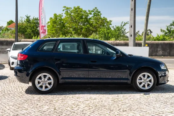 Audi A3 Sportback 2.0 TDi Attraction 9