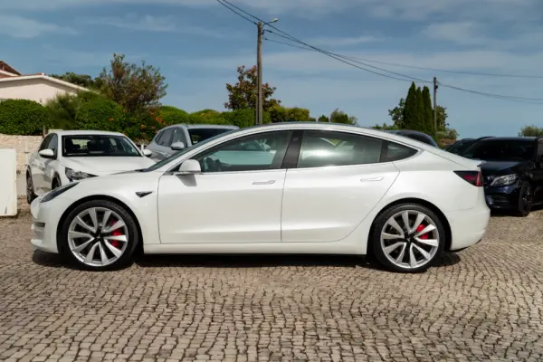 Tesla Model 3 Long Range AWD Dual Motor Performance 22