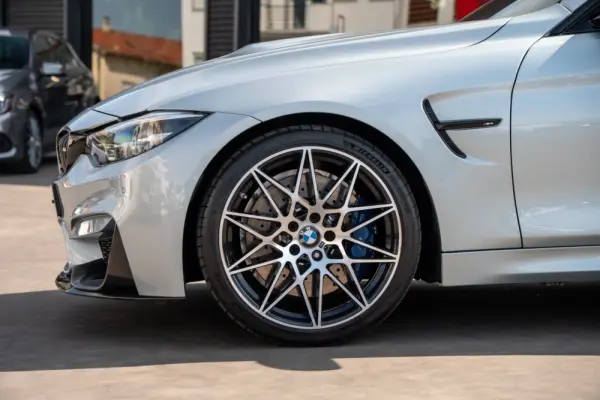BMW M4 DKG 3