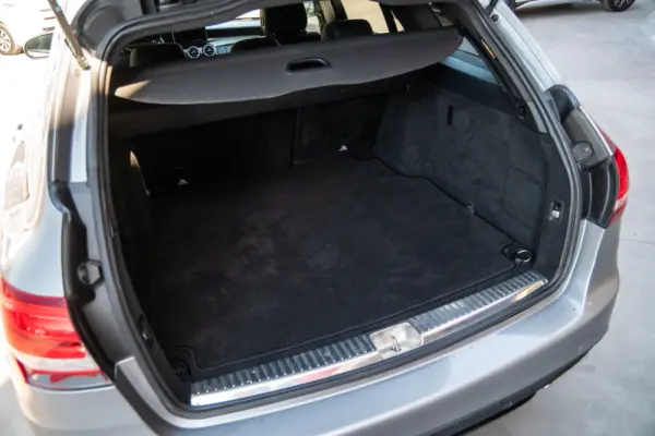 Mercedes-Benz C 200 (BlueTEC) d Station AMG Line 16