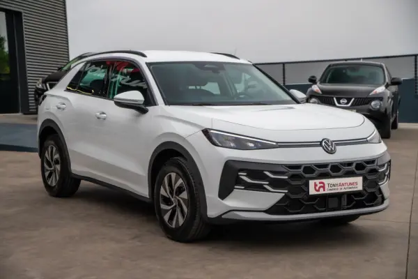 Volkswagen T-Roc 1.5 eTSI Life DSG 14