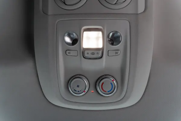 Peugeot Traveller 1.5 BlueHDi L2H1 Active Standard 25