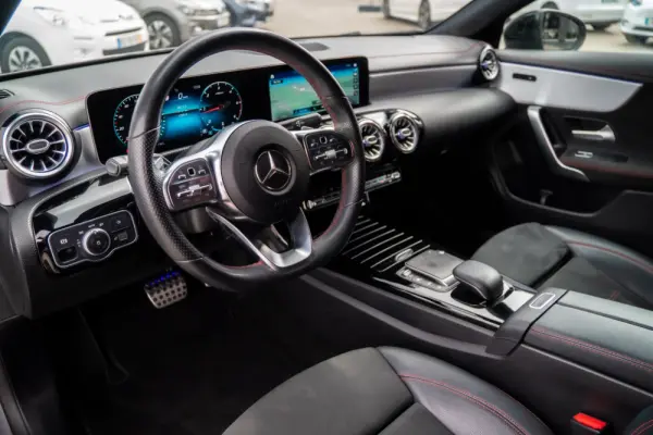 Mercedes-Benz CLA 200 d AMG Line Aut. 14