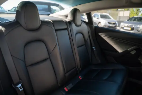 Tesla Model 3 Long-Range Dual Motor AWD 25