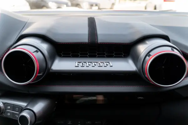 Ferrari 812 Superfast 6.5 V12 25