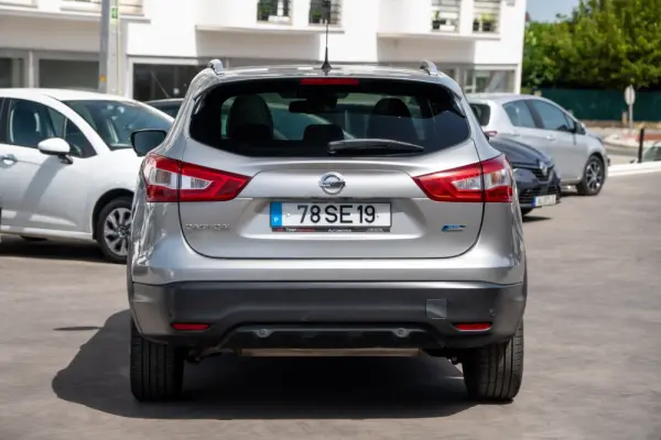Nissan Qashqai 1.5 dCi Tekna Bose 12