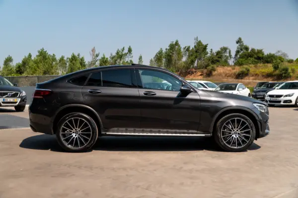 Mercedes-Benz GLC 300 de Coupe 4Matic 9G-TRONIC AMG Line 8