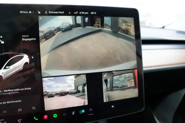 Tesla Model 3 Long Range RWD 26