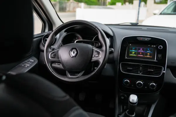 Renault Clio 1.5 dCi Comfort 10