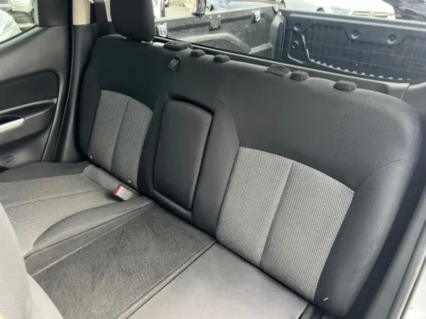 Mitsubishi L200 2.3 DI-D Strakar Space Cab Intense 4WD 14