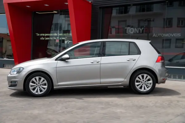 Volkswagen Golf 1.6 TDi GPS Edition 8