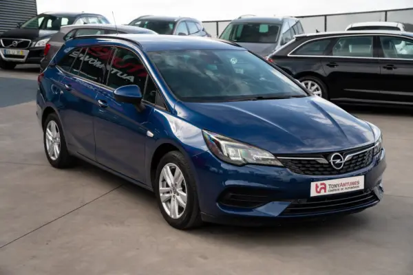 Opel Astra Sports Tourer 1.2 T Elegance 10