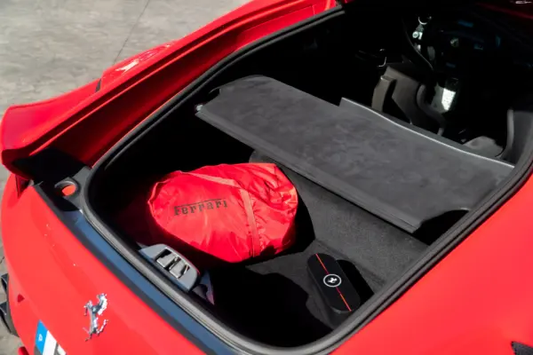 Ferrari 812 Superfast 6.5 V12 20