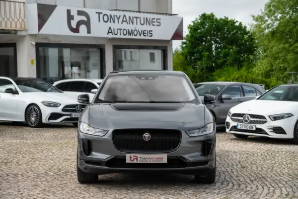 Jaguar I-Pace EV400 AWD SE 8