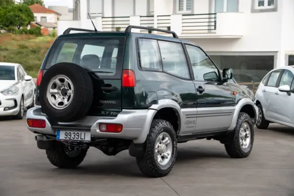 Nissan Terrano II 2.7 TDi Comfort 4