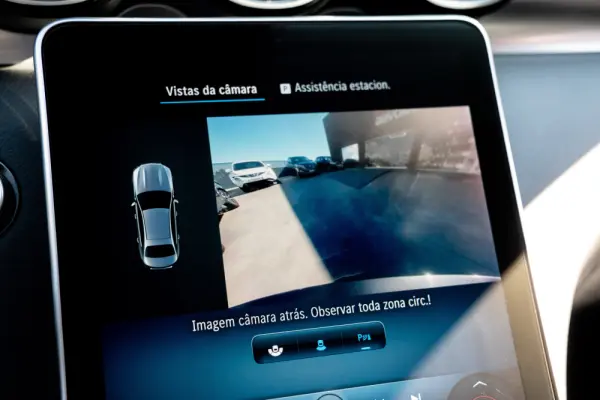 Mercedes-Benz C 220 d Avantgarde 23