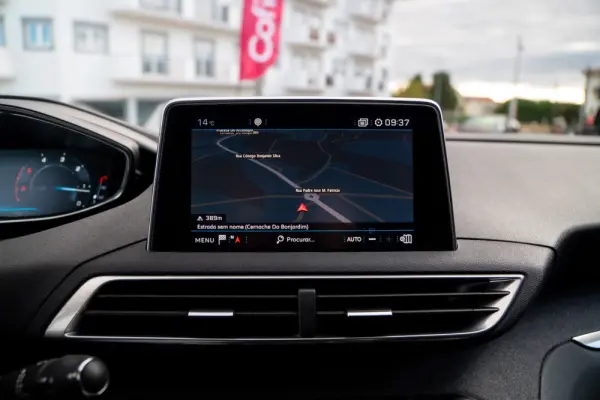 Peugeot 5008 1.6 BlueHDi Allure 21