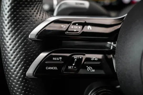 Mercedes-Benz AMG GT 63 S E Performance 49