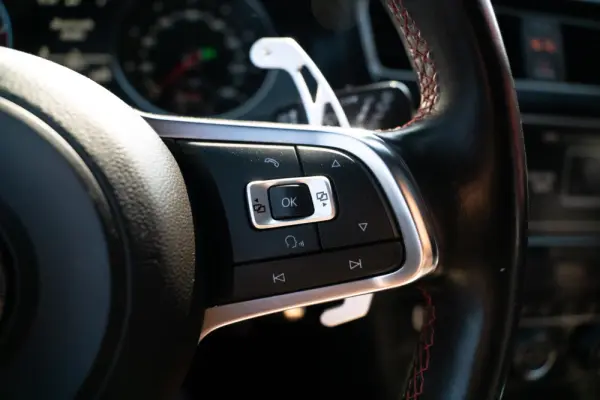 Volkswagen Golf 2.0 TSi GTi DSG Performance 17