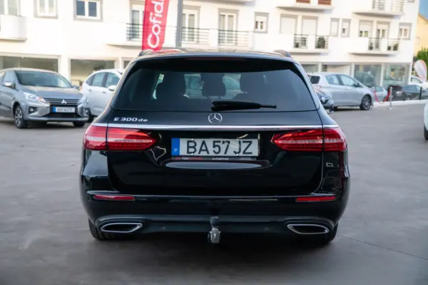 Mercedes-Benz E 300 de 9G-TRONIC Avantgarde 10