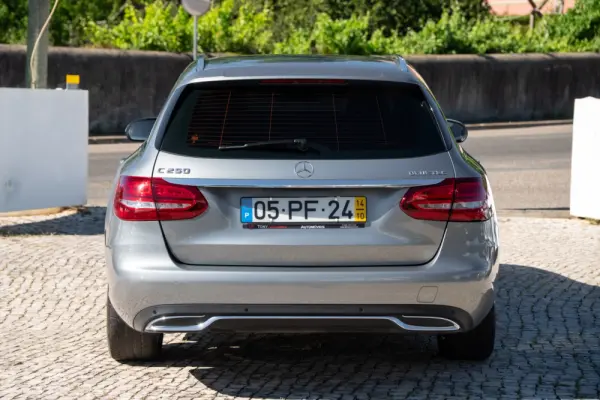 Mercedes-Benz C 250 d Advantgarde Aut. 27