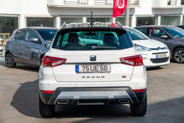 SEAT Arona 1.0 TSI FR 9