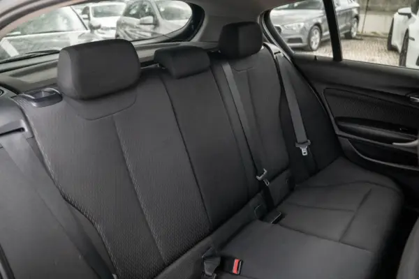 BMW 116 d Advantage 23