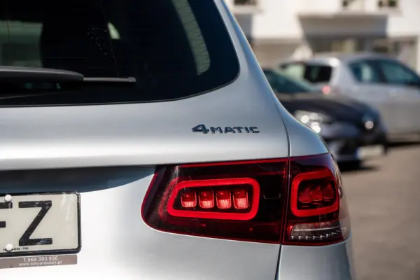 Mercedes-Benz GLC 300 de 4Matic 13