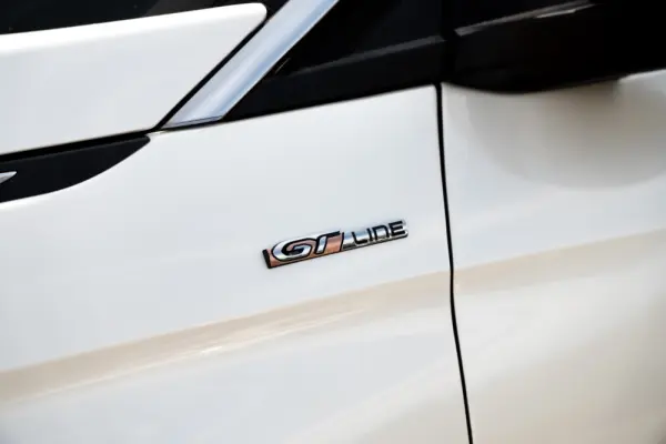 Peugeot 3008 1.6 BlueHDi GT Line EAT6 11