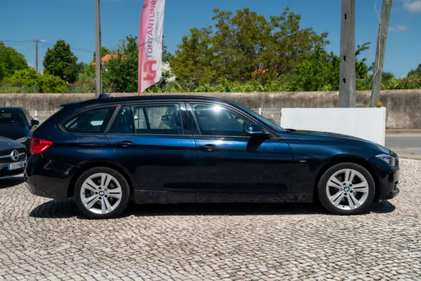 BMW 318 d Blue Performance Sport Line 7
