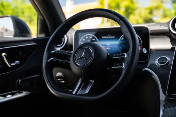 Mercedes-Benz GLC 300 de Coupe 4Matic 9G-TRONIC AMG Line Advanced 33