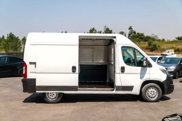 Citroen Jumper 2.0 BlueHDi 35 L2H2 13