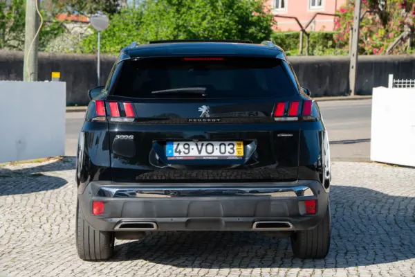 Peugeot 3008 1.5 BlueHDi GT Line EAT8 32