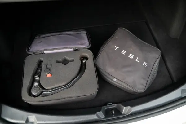 Tesla Model 3 Long Range AWD Dual Motor 6