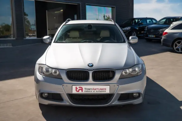 BMW 318 d Auto Pack M 9