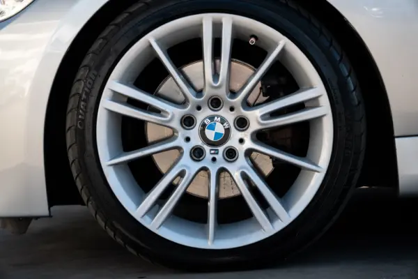 BMW 318 d Auto Pack M 8
