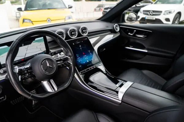 Mercedes-Benz C 300 d AMG Line 2