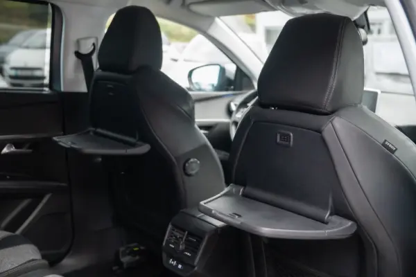 Peugeot 5008 1.6 BlueHDi Allure 31