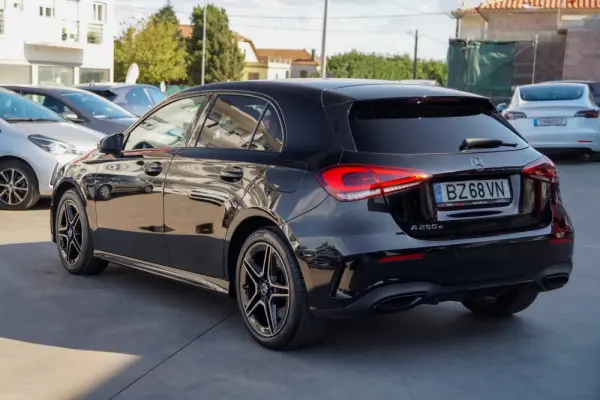 Mercedes-Benz A 250 e 8G-DCT Edition AMG Line 9