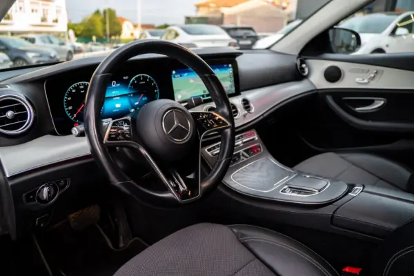 Mercedes-Benz E 300 de 9G-TRONIC Avantgarde 16