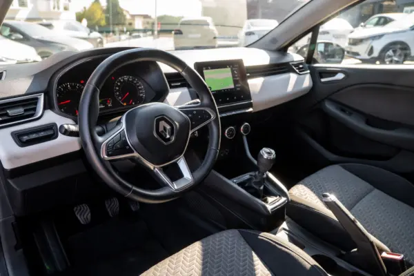 Renault Clio 1.0 TCe Intens 3