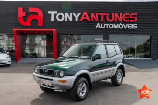 Nissan Terrano II 2.7 TDi Comfort 1