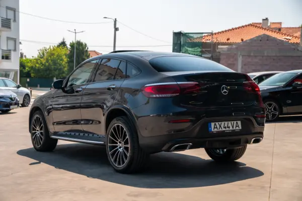 Mercedes-Benz GLC 300 de Coupe 4Matic 9G-TRONIC AMG Line 4