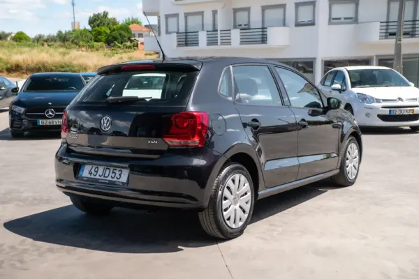 Volkswagen Polo 1.6 TDI Confortline 5