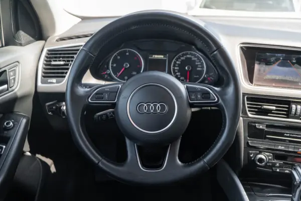 Audi Q5 40 TDI quattro S-line S-tronic 25