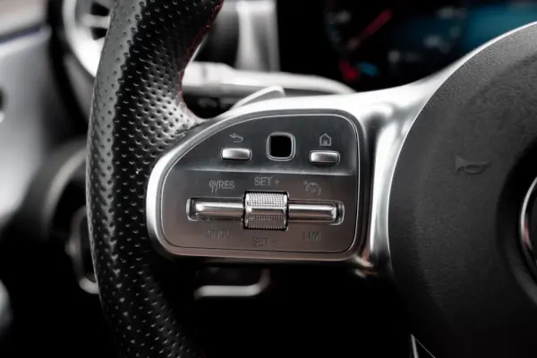 Mercedes-Benz CLA 200 d AMG Line Aut. 17
