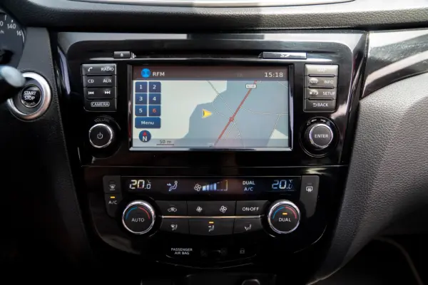 Nissan Qashqai 1.5 dCi Tekna Bose 19