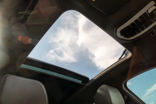 Porsche Macan S 26