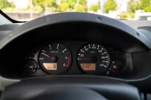 Nissan Navara 2.5 dCi CD Pilot Hi-Tech 16